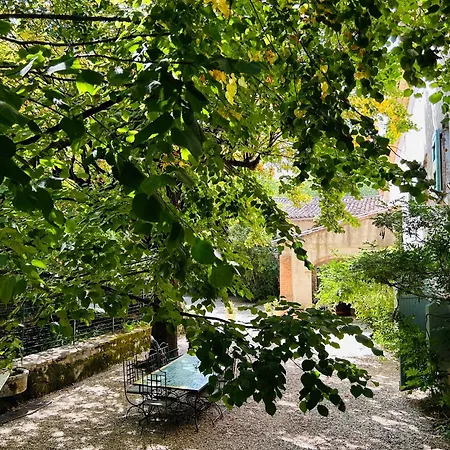 Les Et La De Labahou Bed & Breakfast