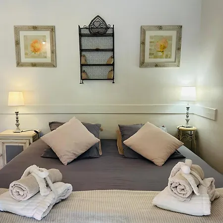 Bed & Breakfast Les Et La De Labahou 4*