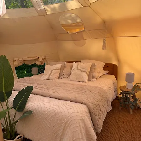 Les Et La De Labahou Bed & Breakfast
